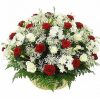 Фото товара 100 красно-белых роз в корзине в Чернигове