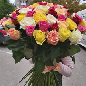 101 роза разных сортов в Чернигове фото