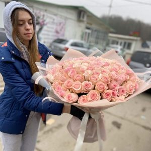 101 імпортна троянда в Чернігові фото