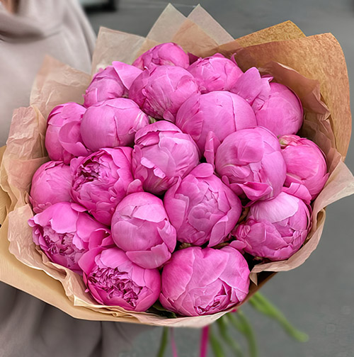Фото товара 21 розовый пион в крафт в Чернигове