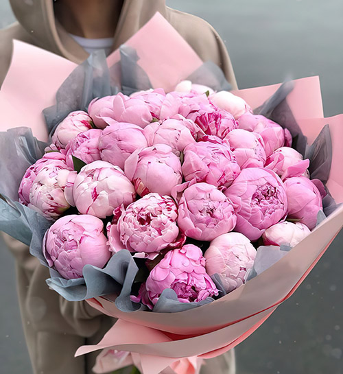 Фото товара 25 розовых пионов в Чернигове
